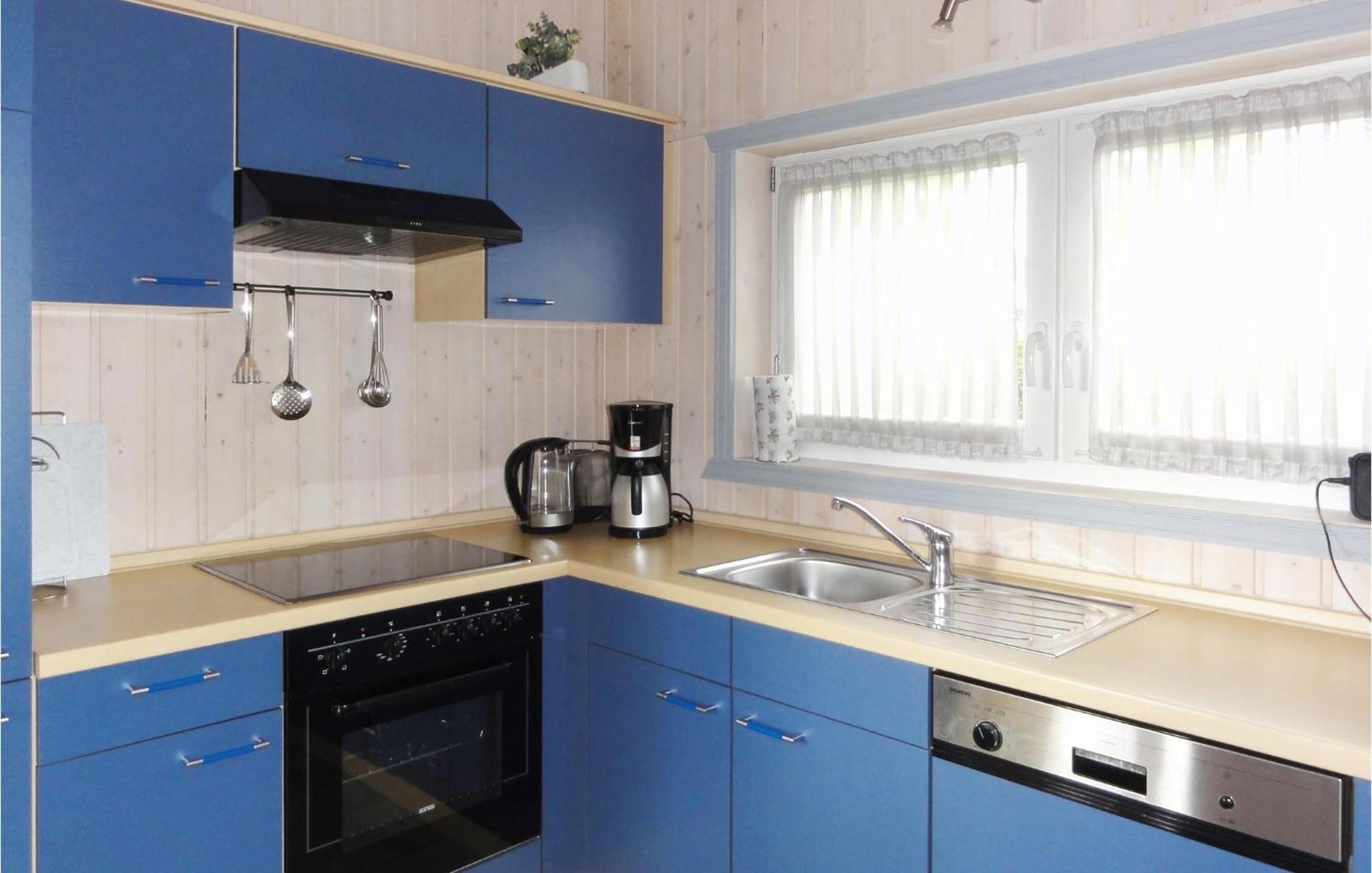 2 Bedroom Nice Home In Rechlin Exteriör bild